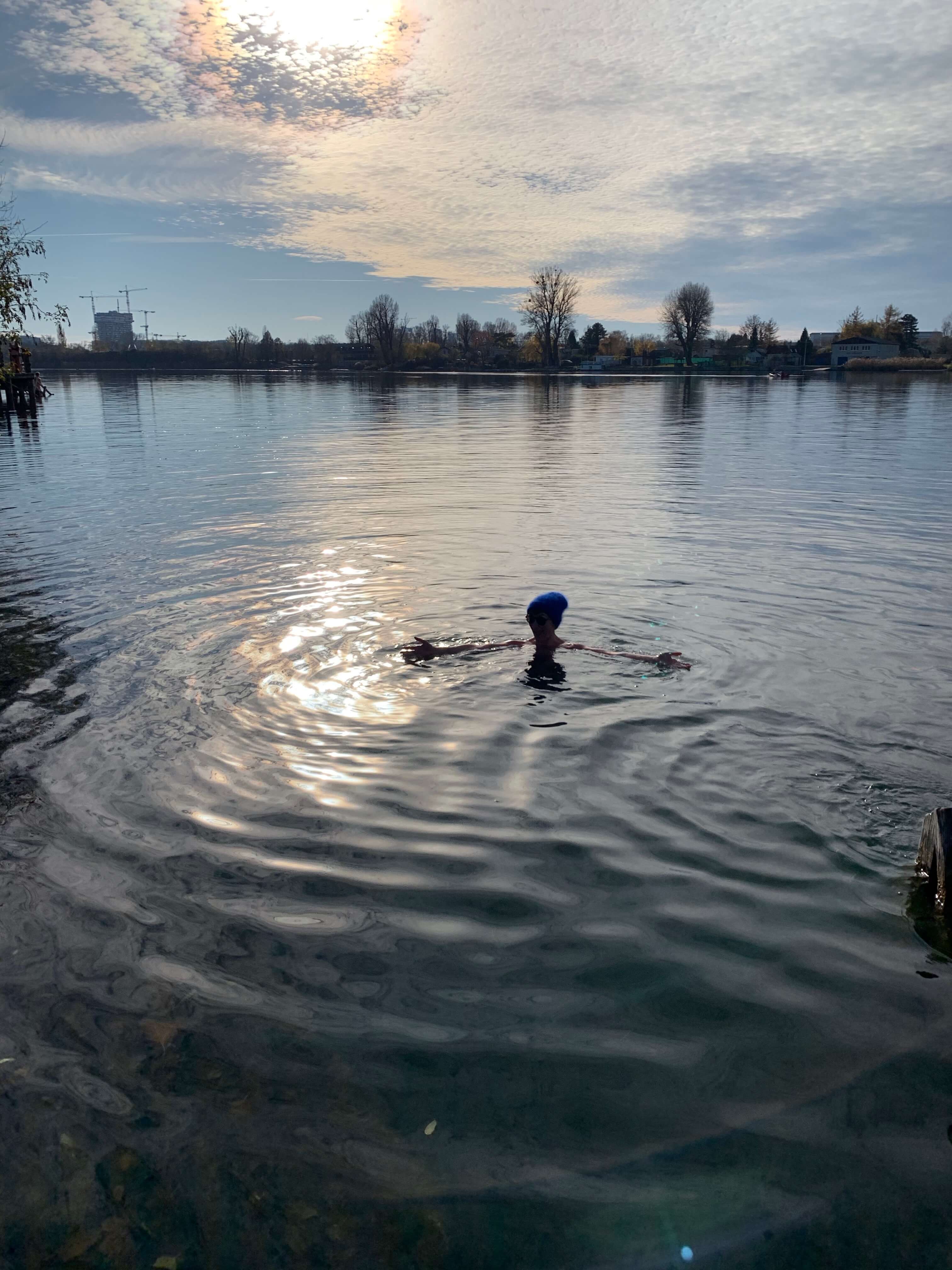 kältetraining durch winterbaden